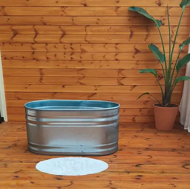 אמבטית קרח בבנימינה